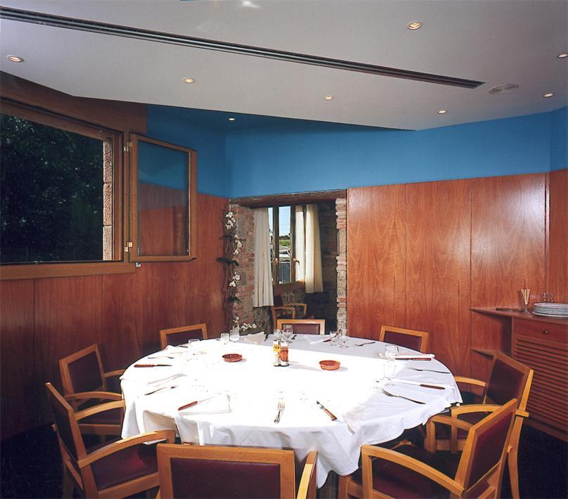 Hostal Mallorquines Riudarenes ภายนอก รูปภาพ
